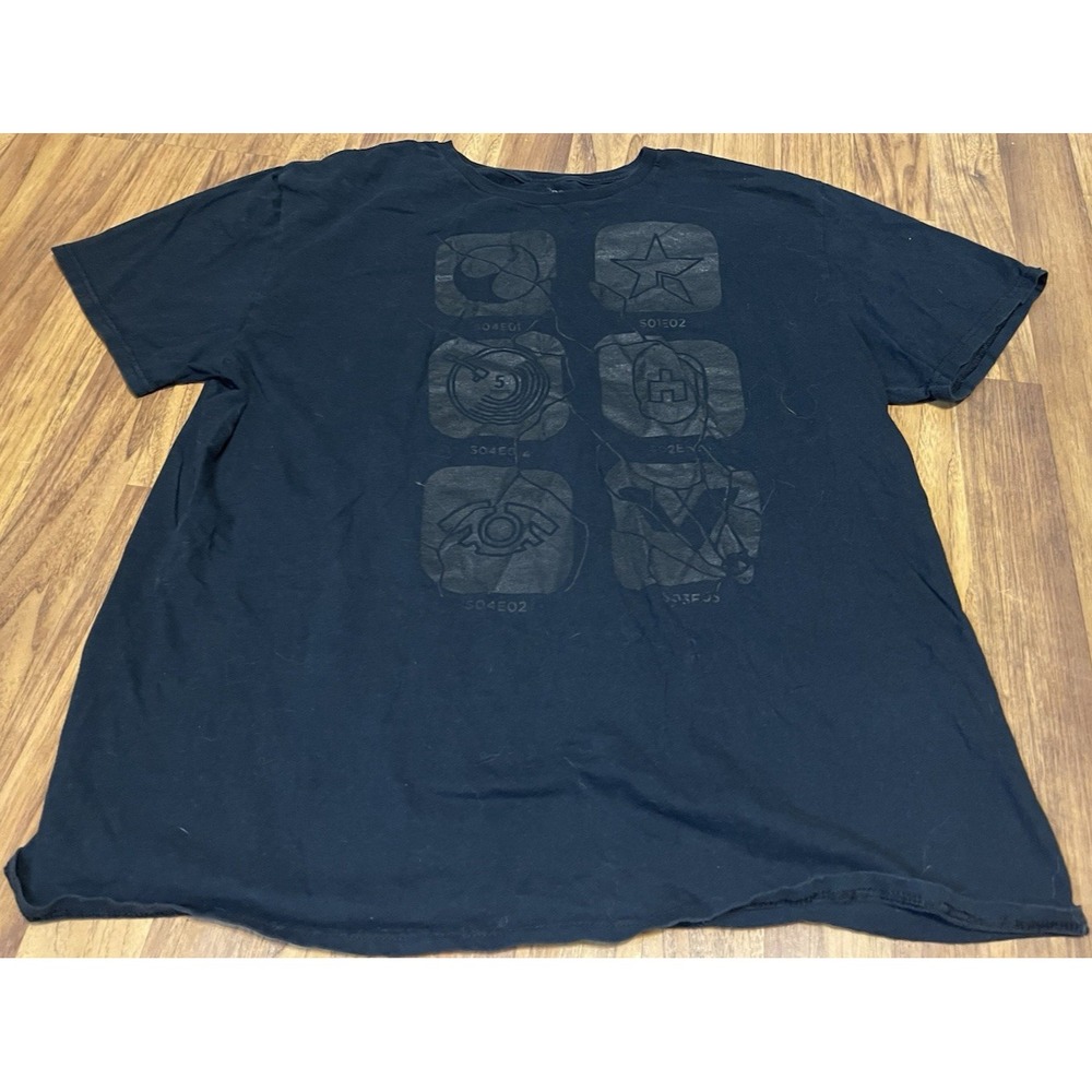 Loot Crate Black Mirror Shirt Mens XL Black Netflix Loot Wear Exclusive Graphic
